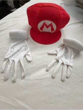 Nintendo Red Mario Hat with White Glove Props - YOUTH/ADULT